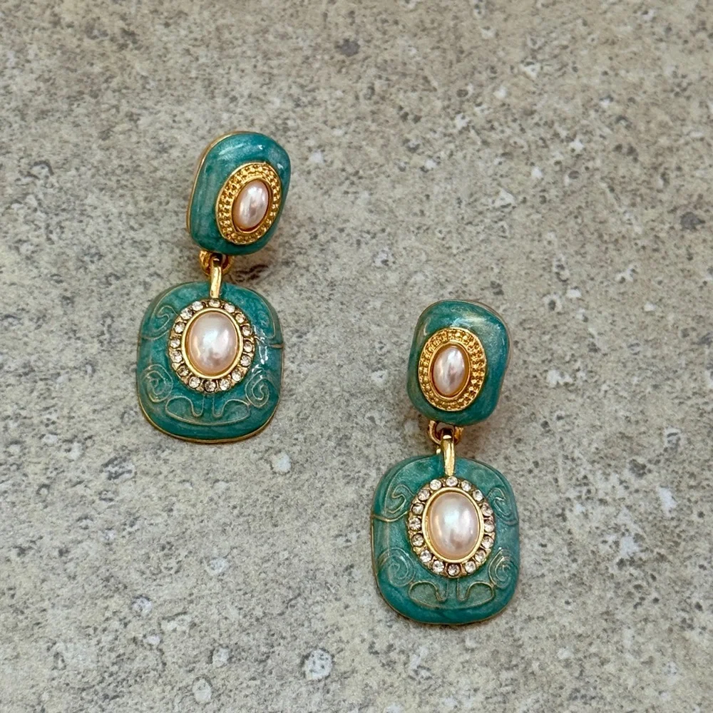 💖4/$30 NEW Elegant Dangle Earrings with imitation of pearl - Picture 3 of 5